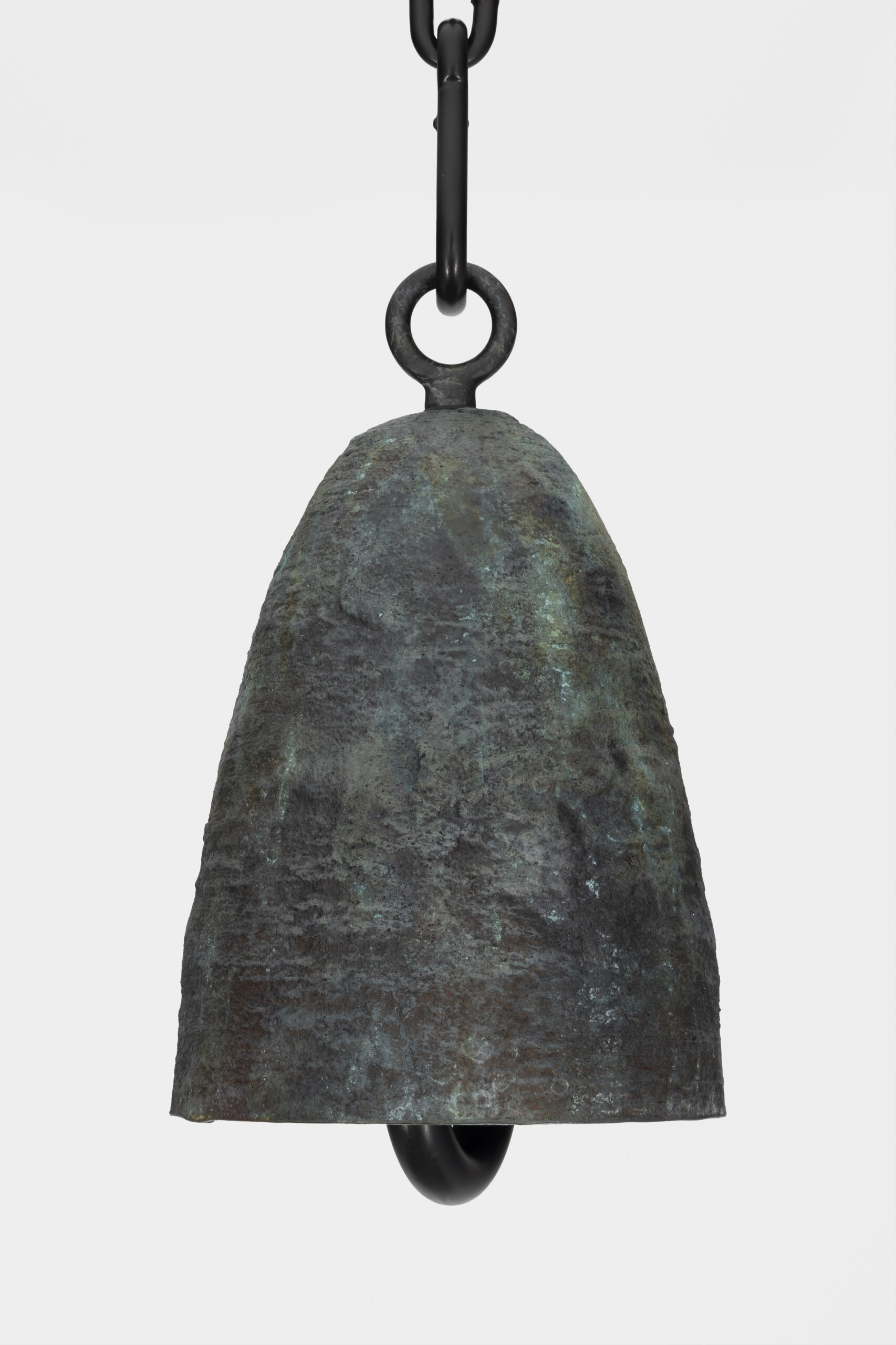<p>Davina Semo<br /><em>Earthwork</em>, 2025<br />Patinated cast bronze bell, patinated solid bronze clapper, hemp shibari rope, patinated stainless steel hardware, powder-coated stainless steel hardware, powder-coated zinc-plated steel chain<br />Bell: 11 x 6 3/4 x 6 3/4 inches / 27.9 x 17.1 x 17.1 cm; Overall dimensions variable</p>