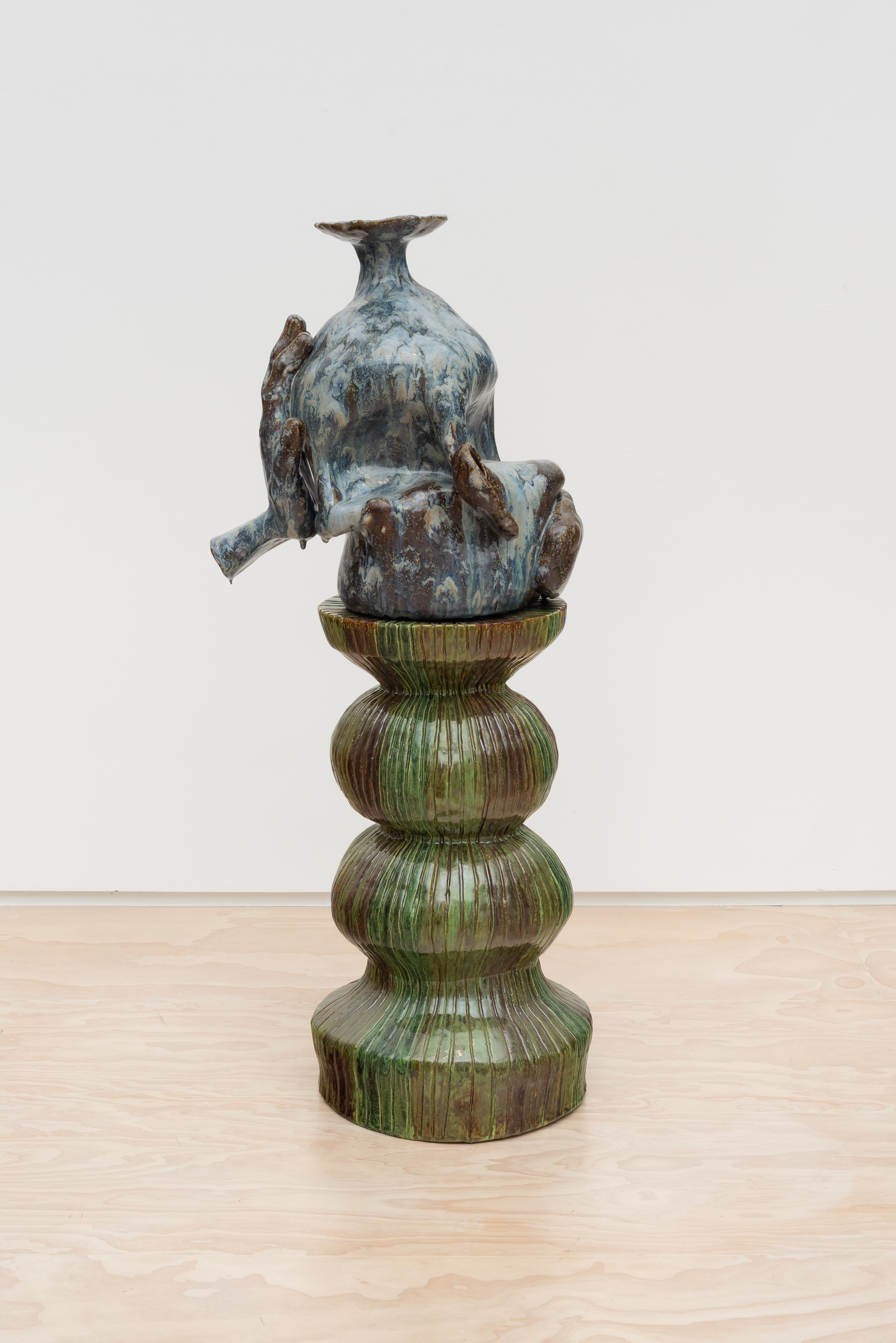 <p>Woody De Othello<br /><em>Not to be told,</em> 2024<br />Glazed ceramic<br /> 45 x 21 x 16 inches / 114.3 x 53.3 x 40.6 cm</p>

