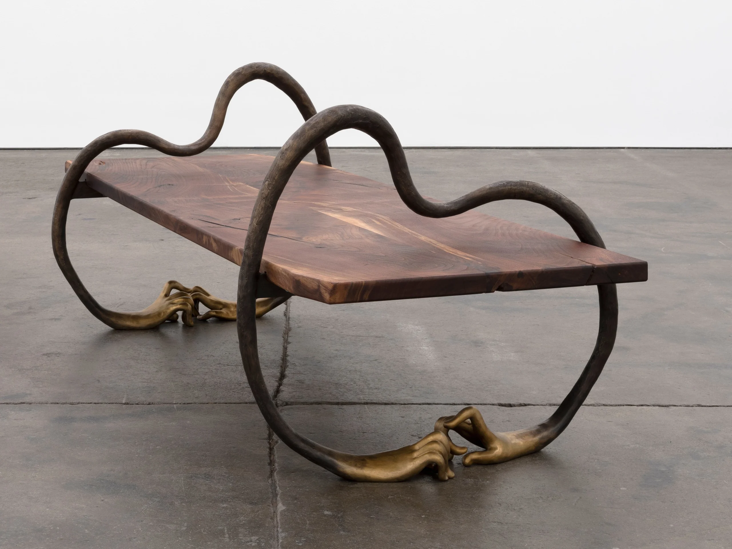 <p>Koak<br /><em>Bench</em>, 2020<br />Signed and dated on verso<br />Cast bronze and walnut<br />86 x 34 1/2 x 31 inches / 218.4 x 87.6 x 78.7 cm<br />Edition of 3</p>
