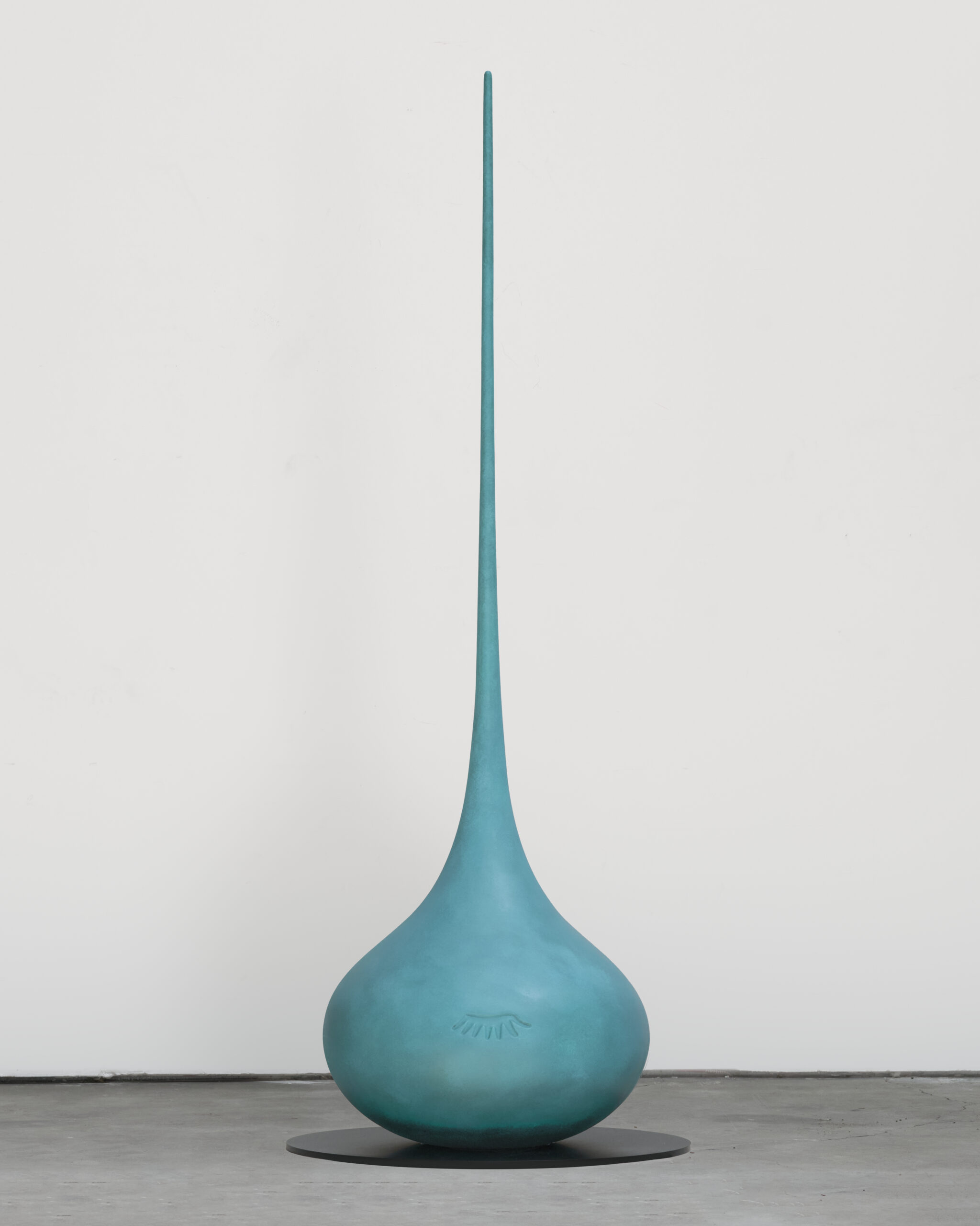 <p>Masako Miki<br /><em>Animated Lacquered Vase</em>, 2026<br />Cast and patinated bronze<br />84 x 25 1/2 x 25 1/2 inches / 213.4 x 64.8 x 64.8 cm<br />Edition of 3</p>
