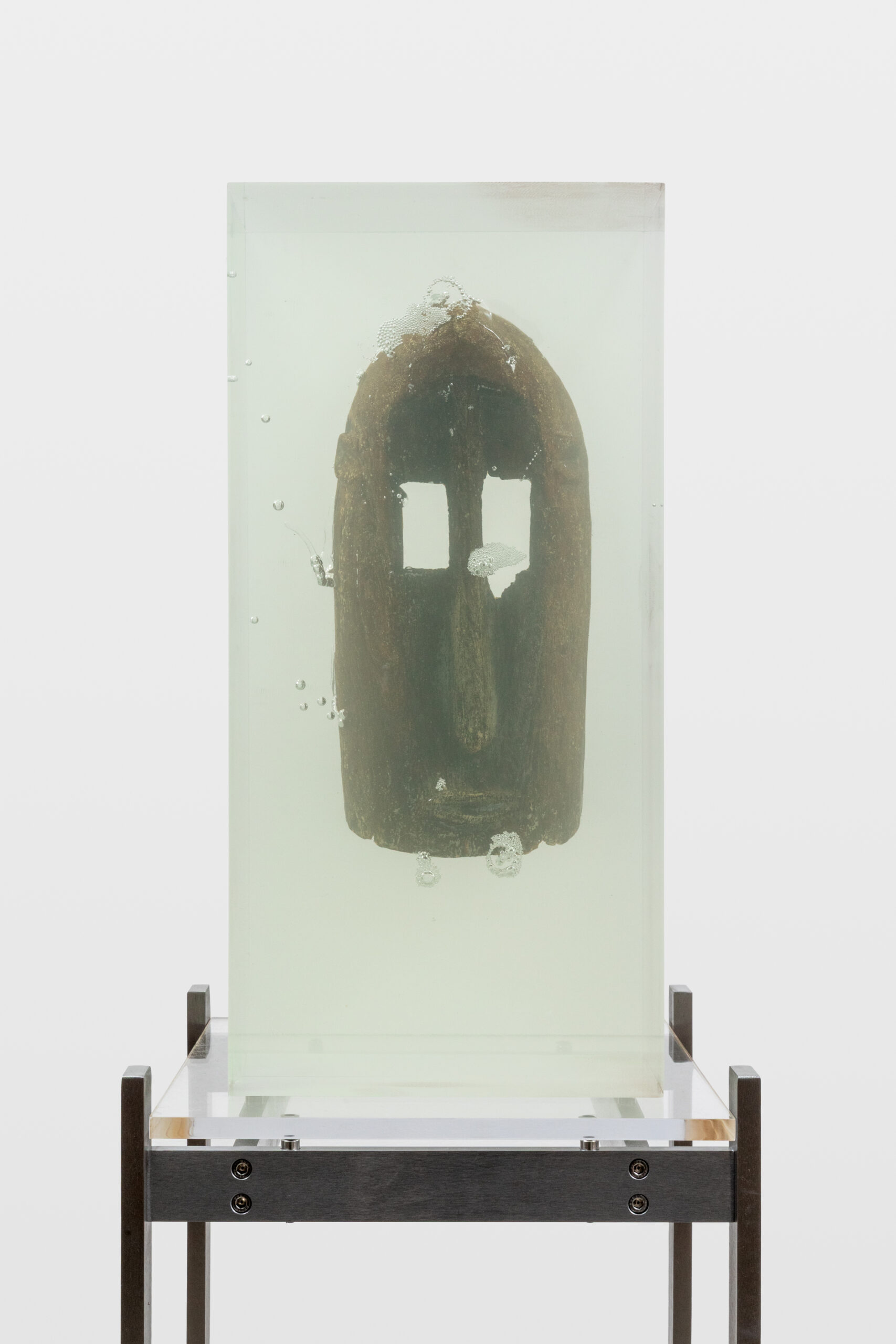 <p>Matthew Angelo Harrison<i><br />
Held Breath</i>, 2026<br />59 1/2 x 22 1/2 x 25 1/4 inches / 151.1 x 57.1 x 64.1 cm</p>
